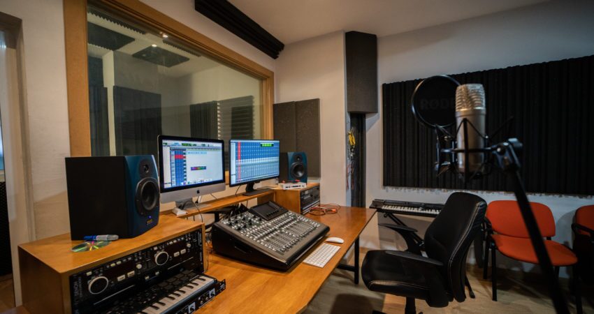 Estudio de Postproducción de Audio y Video