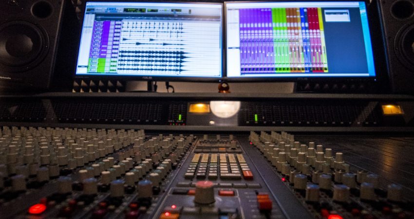 Estudio de Grabación 'Amek Hendrix'
